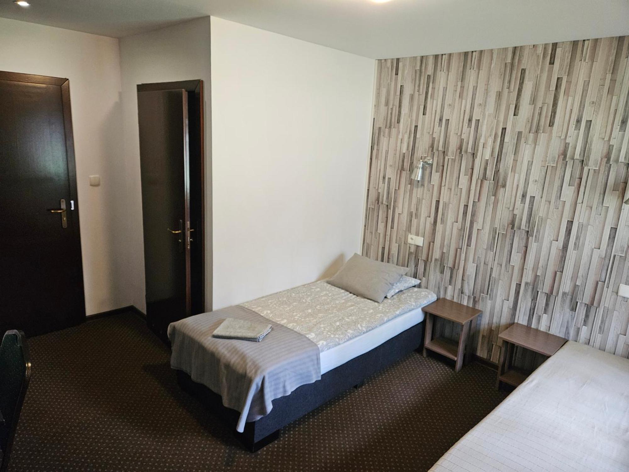Bialy Bor Rooms Грудзёндз Экстерьер фото